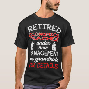 Camiseta Professor De Economia Aposentado Em Nova Gestão