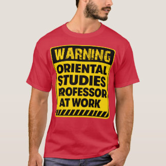 Camiseta Professor de Estudos Orientais no Trabalho