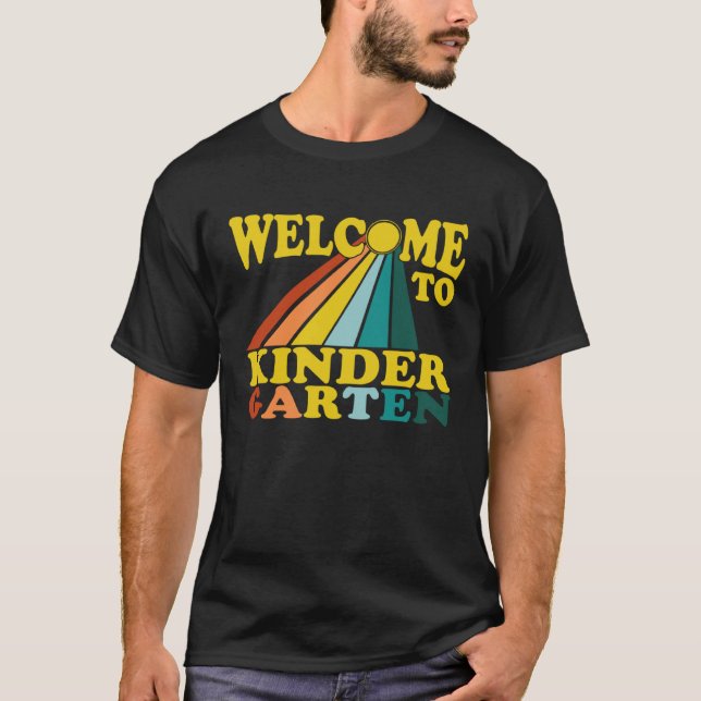 Camiseta Professor de jardim de infância bem-vindo de volta (Frente)