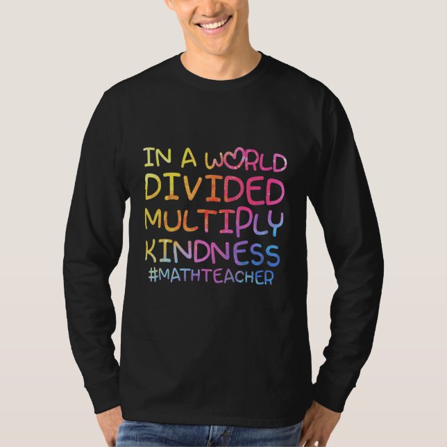 Camiseta Professor de Matemática Em Um Mundo Dividido Multi (Frente)