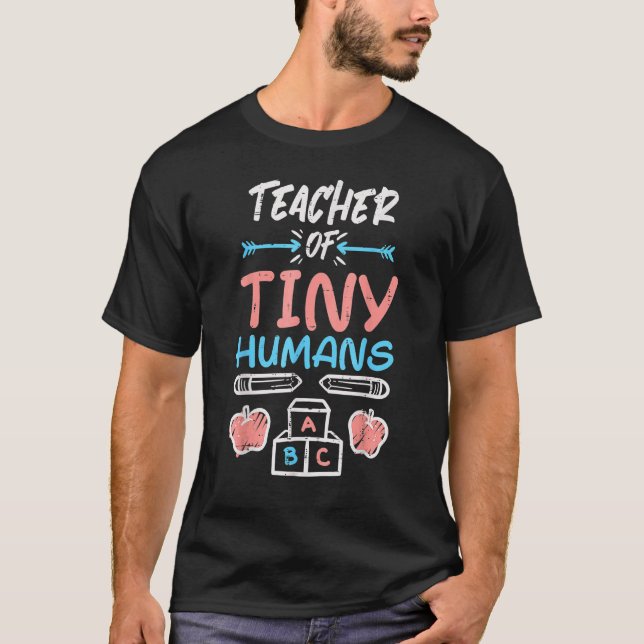 Camiseta Professor De Pequenos Humanos Feliz A Última Escol (Frente)