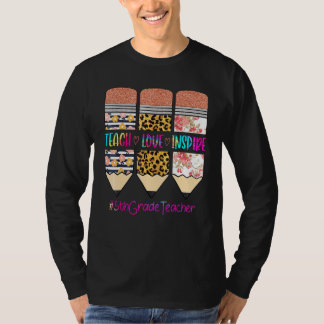 Camiseta Professor do 5º Ano Ensina Amor Inspira Lápis Leop