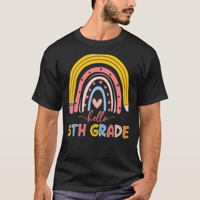 Camiseta Professor do Grau 5 do Arco-Íris Bonito Primeiro D (Frente)