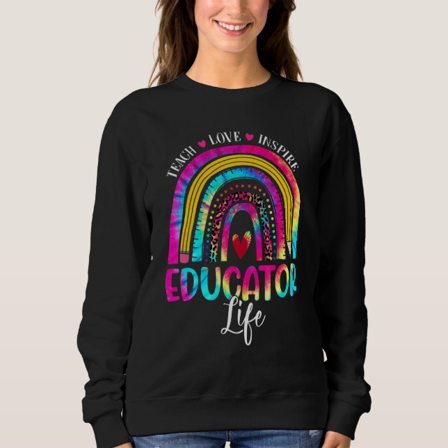 Camiseta Professor Educador Rainbow Tie Dye Primeiro Dia De (Frente)