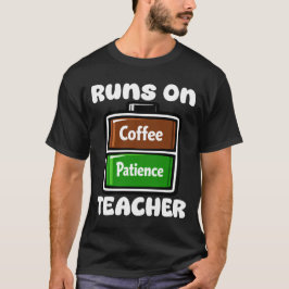 CAMISETA PROFESSOR - FUNCIONA À CAFÉ E PACIÊNCIA