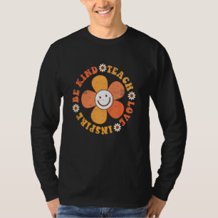 Camiseta Professor Groovy Hippy Seja Gentil Ensine Amor Ins