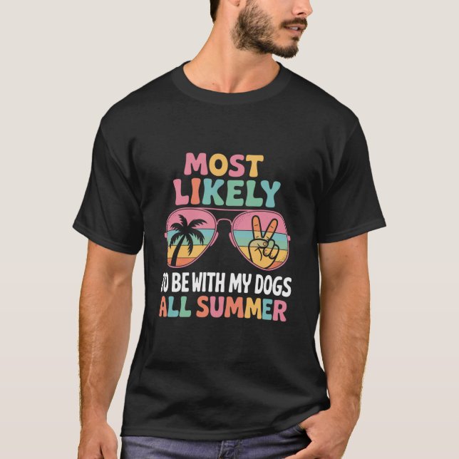 Camiseta Professor Mais Propenso a Estar Com Meus Cachorros (Frente)