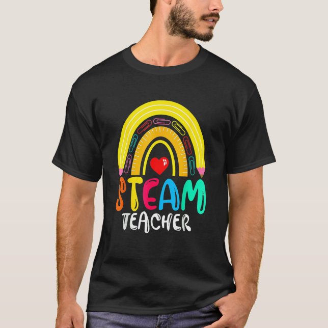 Camiseta Professor Steam Arco-íris Volta às Escolas Lápis R (Frente)