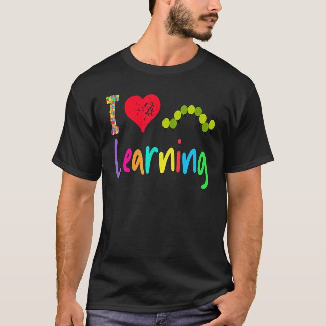 Camiseta Professora Bibliotecária Eu Adoro Aprender Caterpi (Frente)