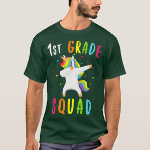 Camiseta Professora do 1º Grau de rua na Praça Unicórnio