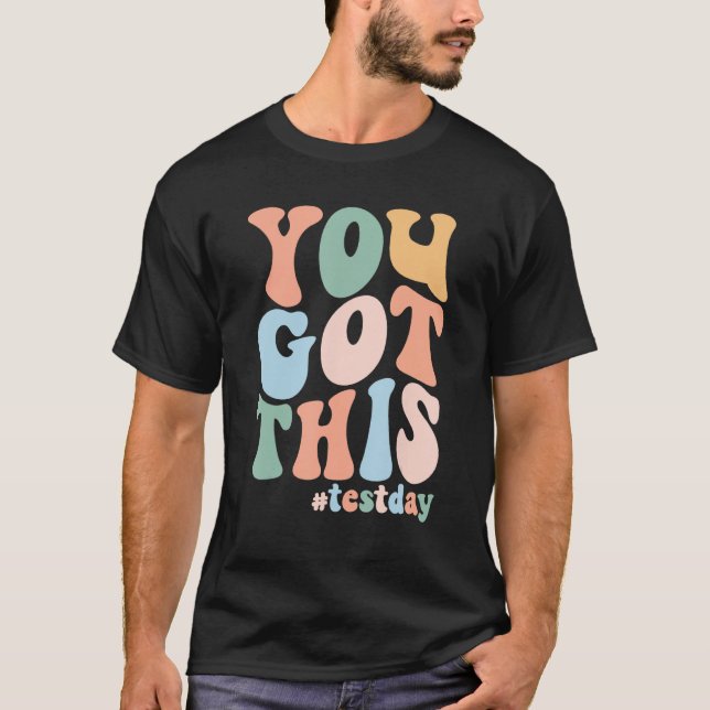 Camiseta Professora do Dia de Teste Motivacional Groovy Yo (Frente)