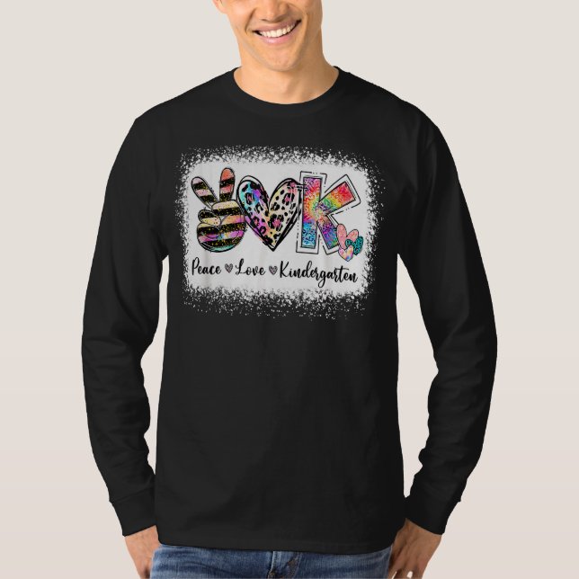 Camiseta Professora Grau Paz Amor Team Kindergarten (Frente)