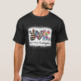Camiseta Professora Grau Paz Amor Team Kindergarten
