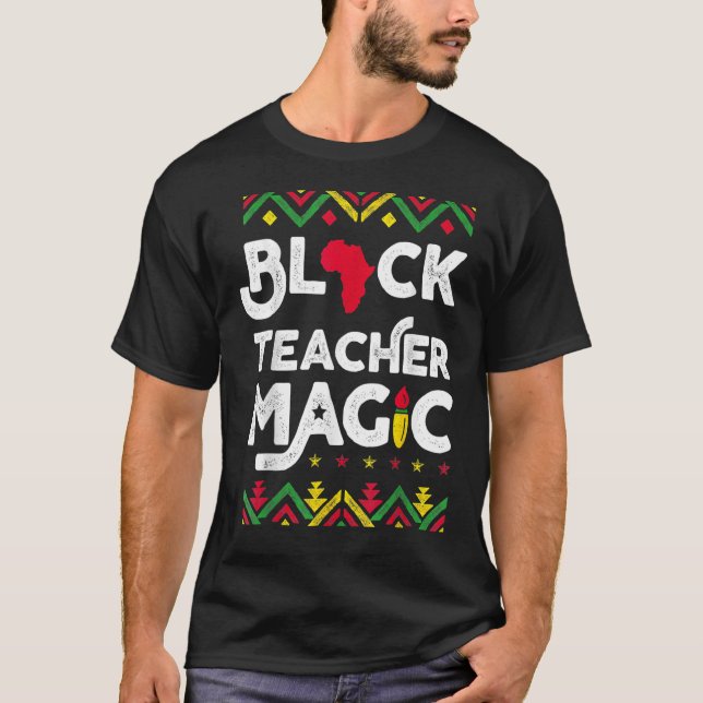 Camiseta Professora Negra Magia História Negra Africana-Ame (Frente)