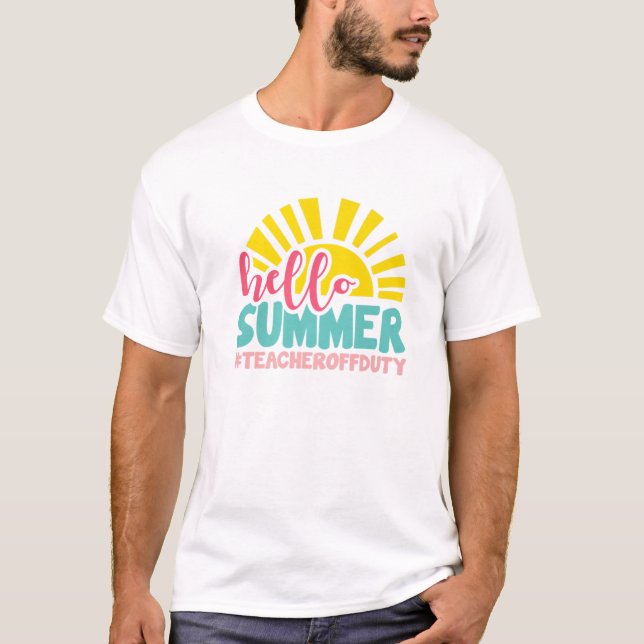 Camiseta Professora No Final Do Ano Professora Em Direito N (Frente)
