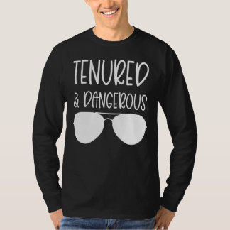 Camiseta Professoras Tenured E Perigosas Rastreando