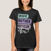 Profissão, mãe-heroína, mãe, Musical 1
