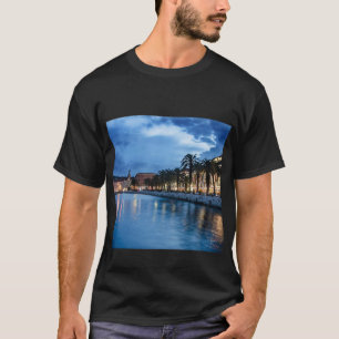 Camiseta Promenade dividido na Croácia