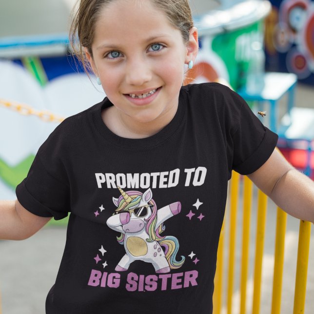 Camiseta Promoted to Big Sister Unicorn Dab (Criador carregado)