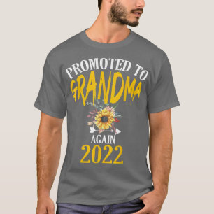Camiseta Promoted To Grandma Again 2022 Sunflower Pregnancy