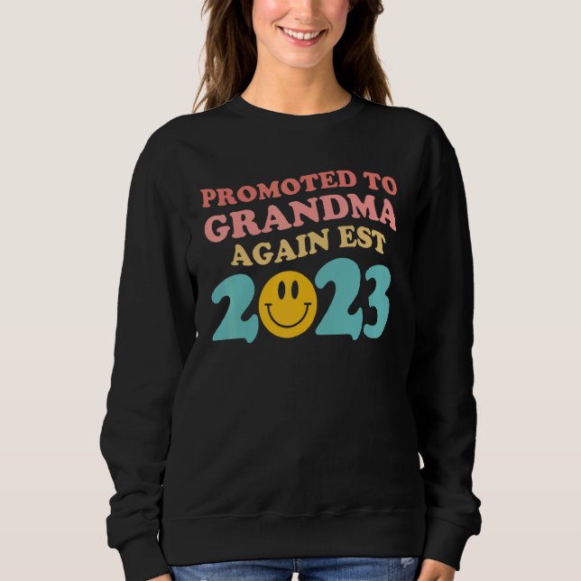 Camiseta Promoted To Grandma Again 2023 Mothers Day Nana Gi (Frente)