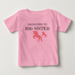 Camiseta Promovida a Unicórnio Irmã Mais Velha