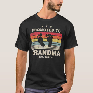Camiseta Promovida à vovó no leste de 2022 Mulheres Primeir