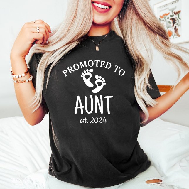 Camiseta Promovido a tia / Gravidez preto (Promoted to Aunt / Pregnancy Reveal Black T-Shirt)