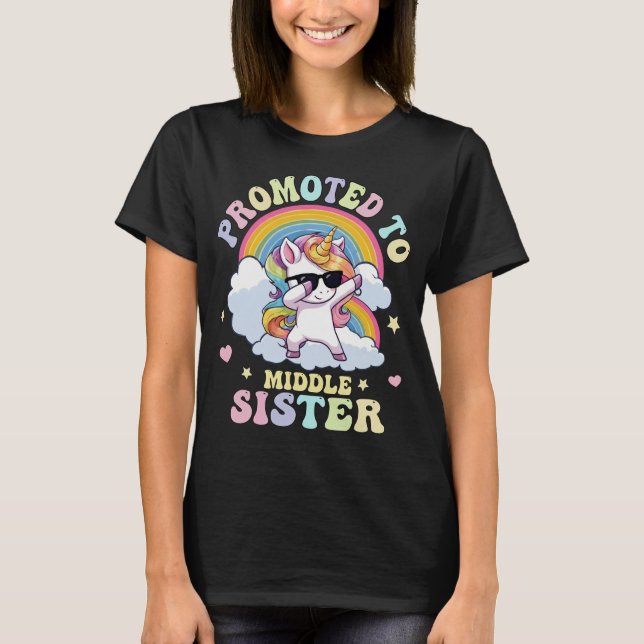 Camiseta Promovido a Unicórnio Irmã Média (Frente)