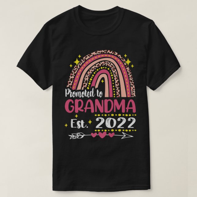 Camiseta Promovido à vovó Est  (Frente do Design)