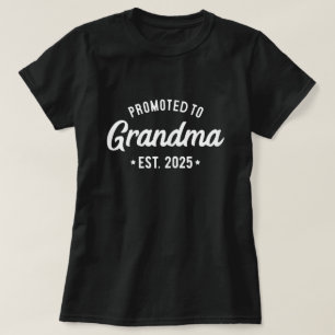 Camiseta Promovido à vovó no leste de 2025 Retro Grandma 20