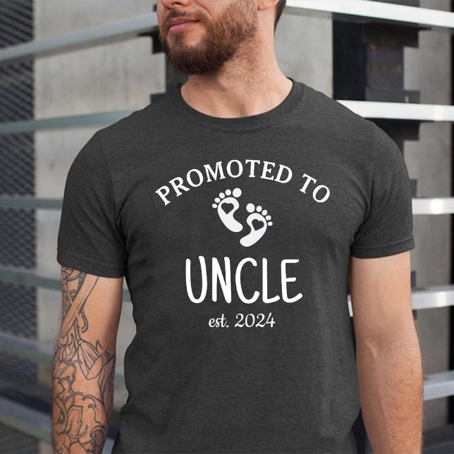 Camiseta Promovido ao Tio / Primeira Vez Novo Tio Bebê (Promoted to Uncle / First Time New Baby Uncle T-Shirt)