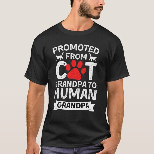 Camiseta Promovido De Avô Gato Para Avô Humano (Frente)