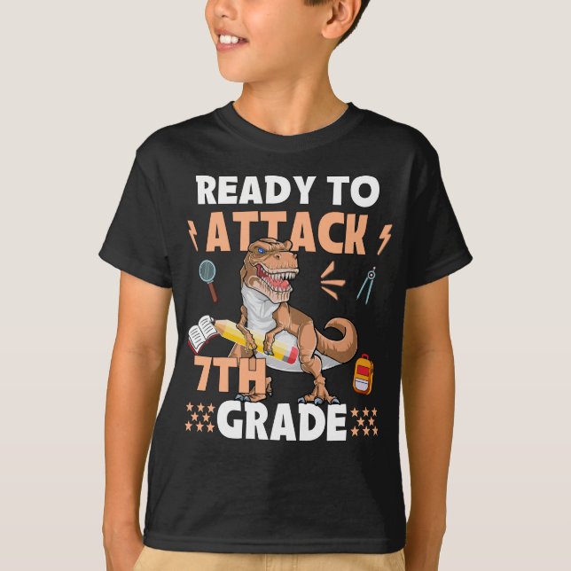 Camiseta Pronto Para Atacar O Dinossauro 7 De Volta À Escol (Frente)
