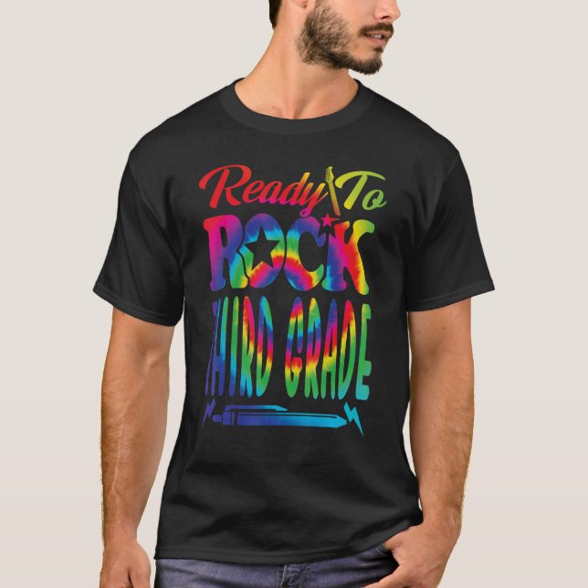Camiseta Pronto Para Atingir O Terceiro Ano De Volta Ao Cor (Frente)