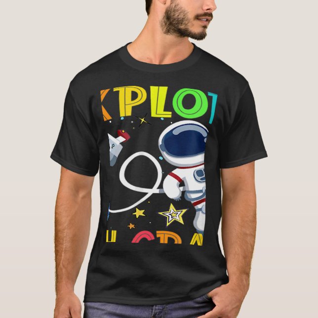 Camiseta Pronto Para Explorar O Astronauta Do Grau 6 De Vol (Frente)