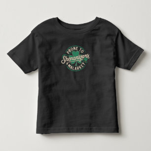 Camiseta Propenso a Travessuras e Tolices Dia de São Patríc