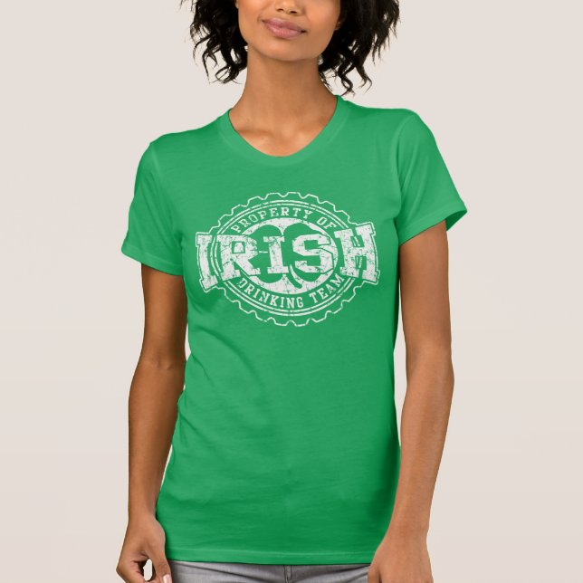 Camiseta Propriedade da equipe irlandesa do bebendo (Frente)
