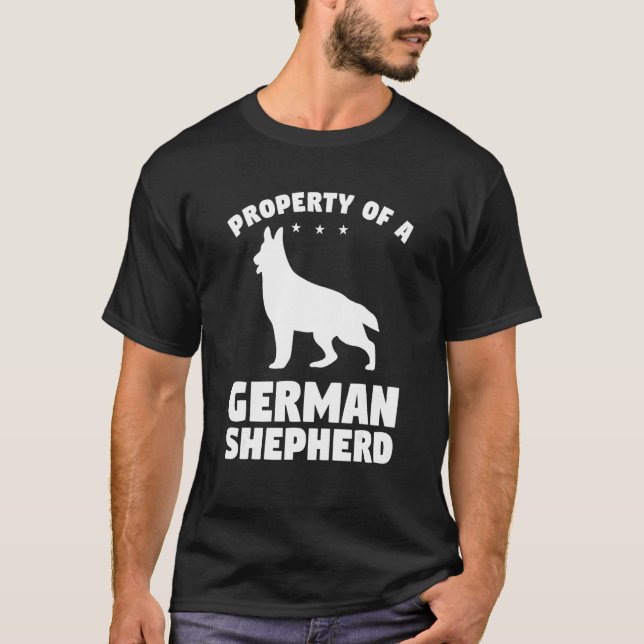 Camiseta Propriedade de um cão animal Pastor Alemão (Frente)