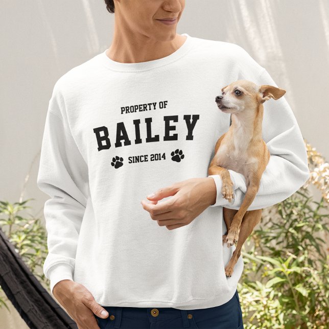 Camiseta Propriedade Do Proprietário Do Pet De Pinças Preta (Criador carregado)