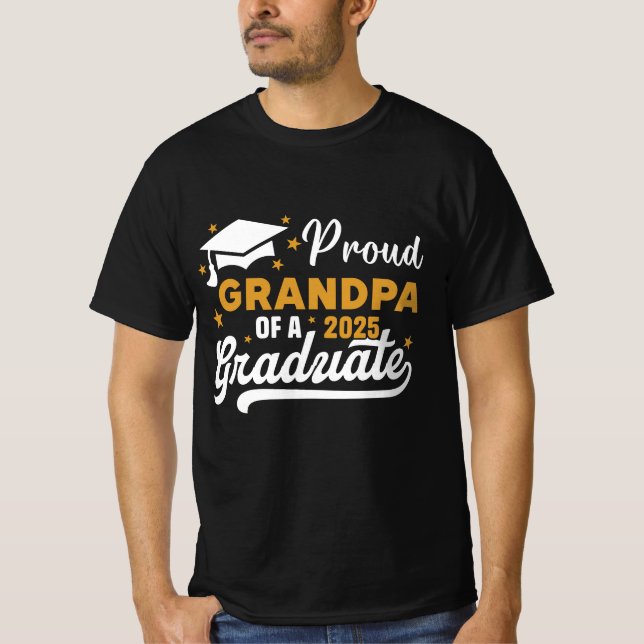 CAMISETA PROUD GRANDPA DE UMA CLASSE DE FORMANDOS DE 2025 D (Frente)