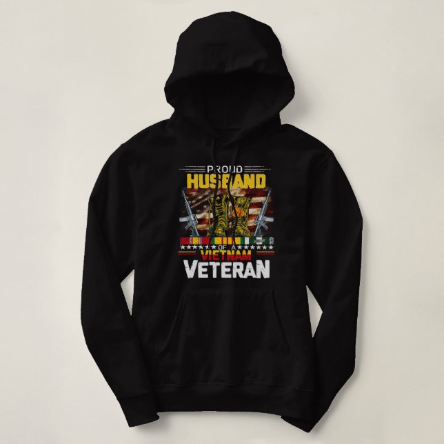 Camiseta Proud HUSBAND Of A Vietnam Veteran Vietnam War Vet (Frente do Design)