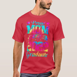 Camiseta Proud Mom of a Class of 2022 Graduate Senior 22 Ti