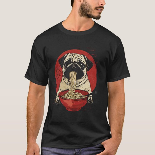 Camiseta Pug Divertido Comendo Ramen (Frente)