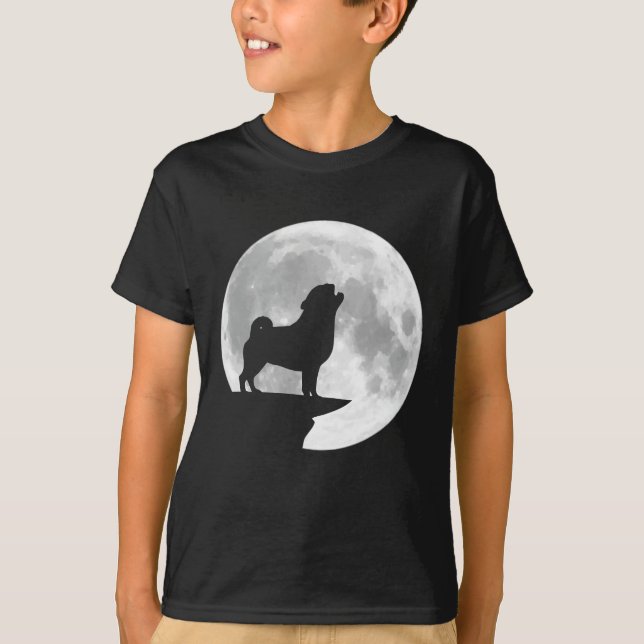 Camiseta Pug Divertido Uivando Lua Cheia Halloween (Frente)
