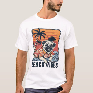 Camiseta Pug Vibrações de Praia Desenho de Gravura Vintage_