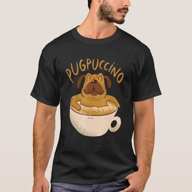 Camiseta Pugpuccino Pug Cães Cappuccino Café Cães (Frente)