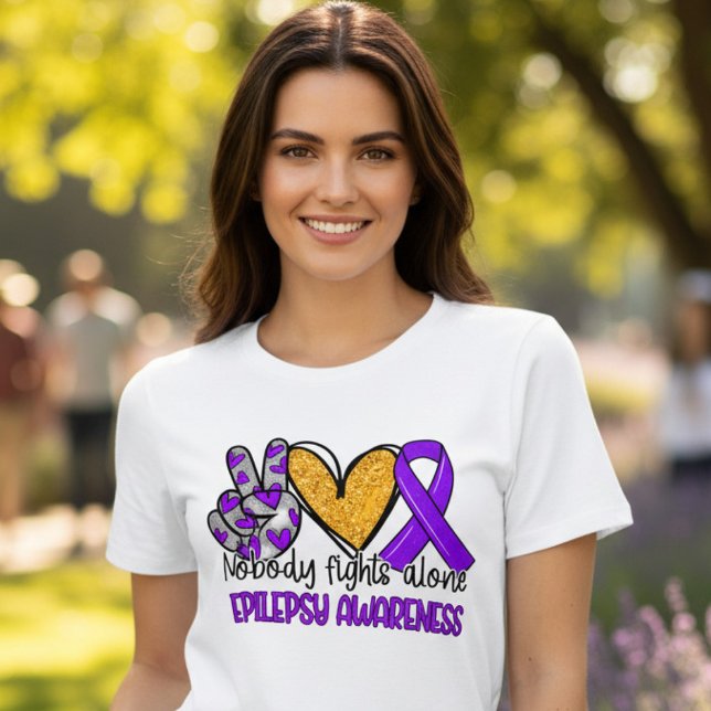 Camiseta Pulseira Roxa de Conscientização da Epilepsia de A (Criador carregado)