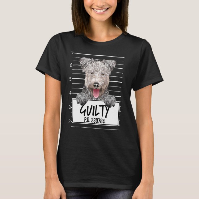 Camiseta Pumi Mugshot Guilty Dog (Frente)