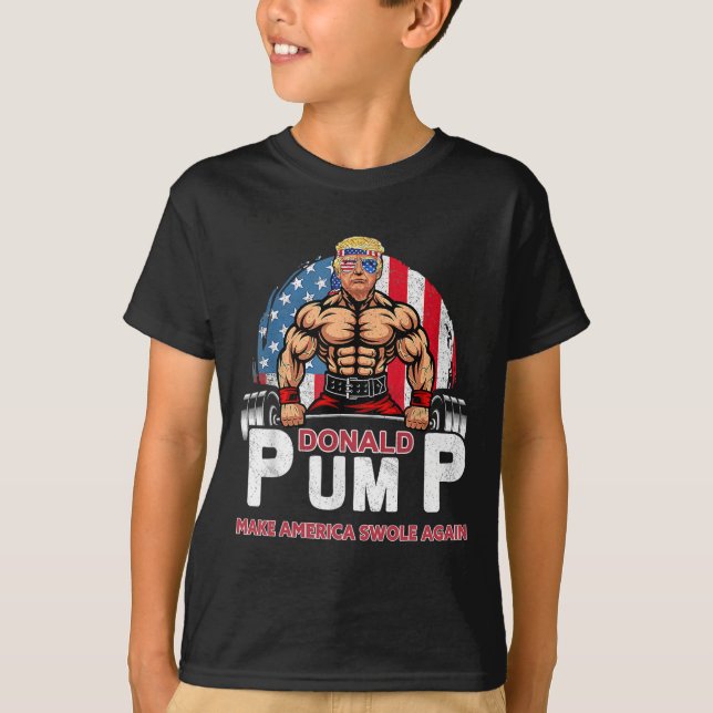 Camiseta Pump America Swole Novamente Engraçado Trump 2024 (Frente)